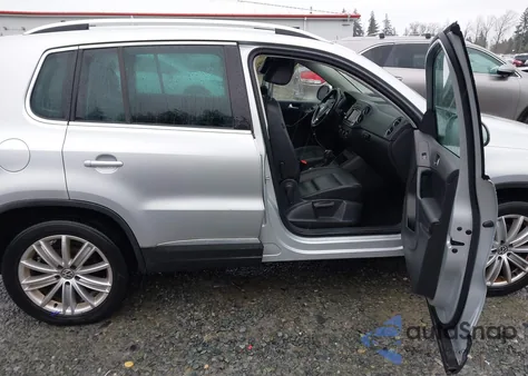2012 Volkswagen Tiguan Se из США, поврежденный, VIN WVGBV7AX3CW549803